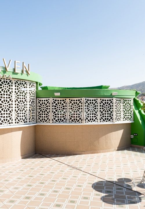 Fotografía de rooftop B·Heaven Granada - Terraza con vistas a la Alhambra y el Albaicín